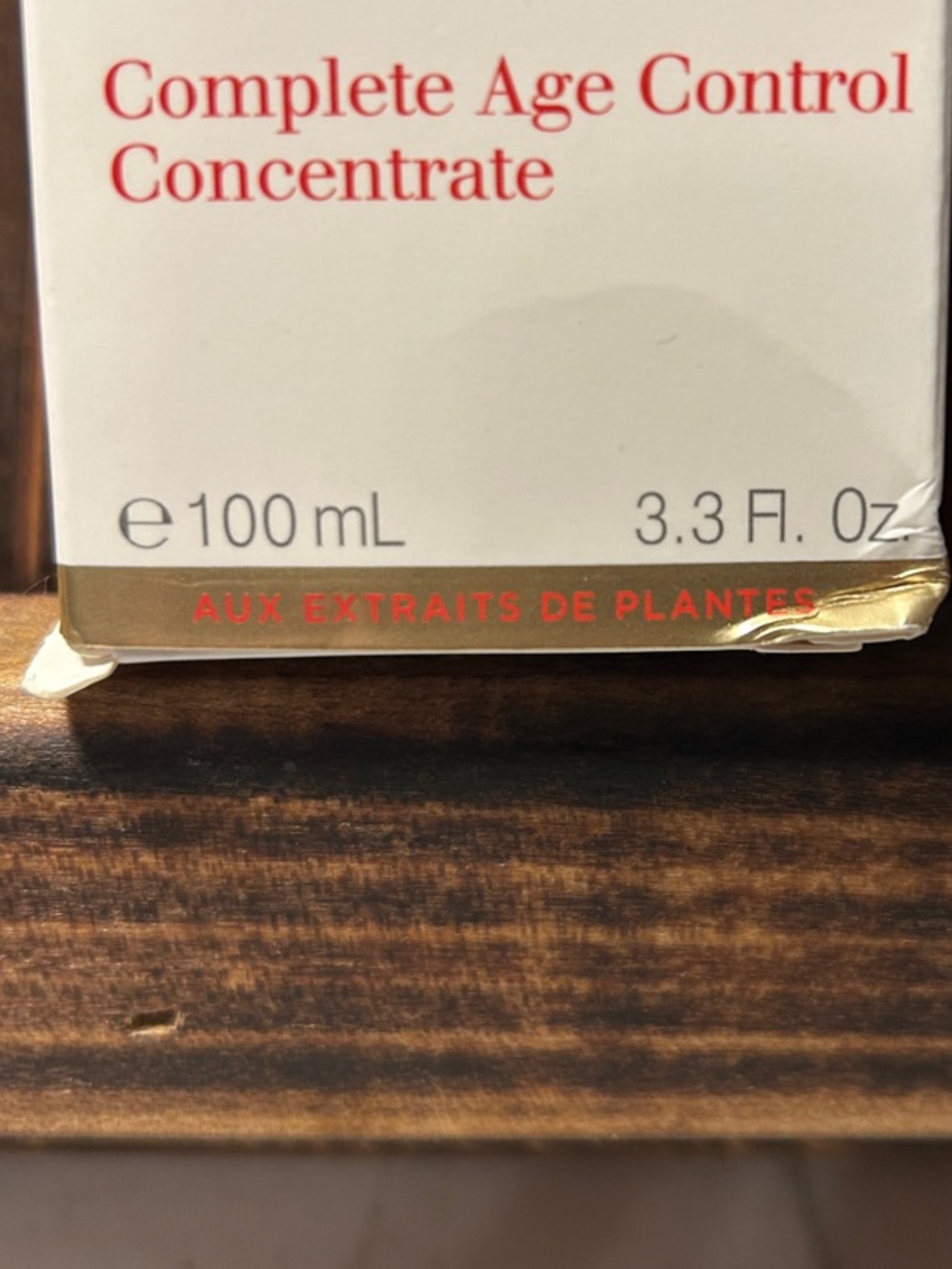Clarins Double Serum in Brown and Gold Packaging - Picture 2 of 3